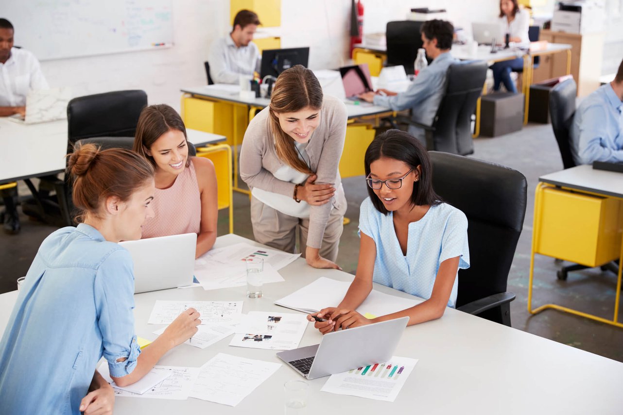 Vantagens do outsourcing em TI para sua empresa no mercado