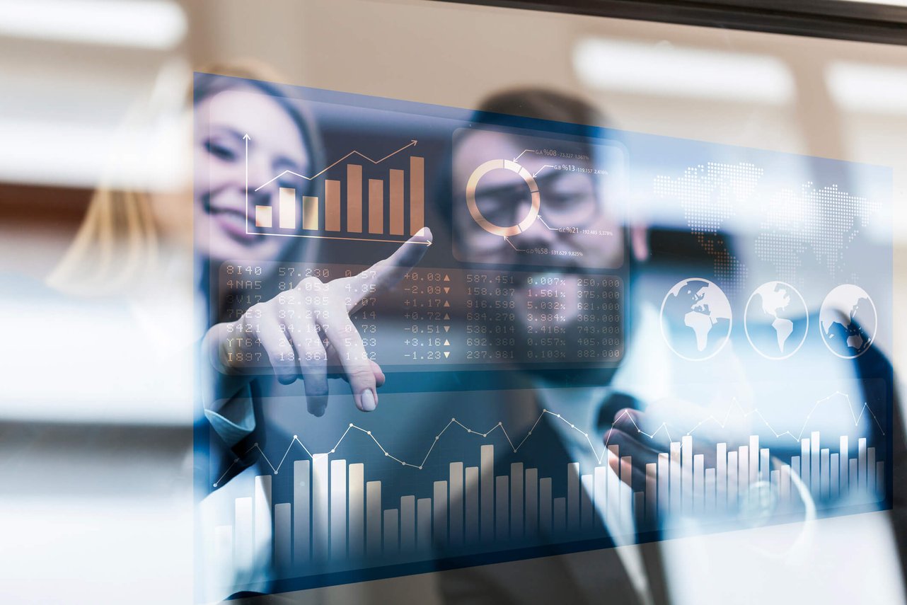 Analítica aumentada com GenAI e GPU para negócios.