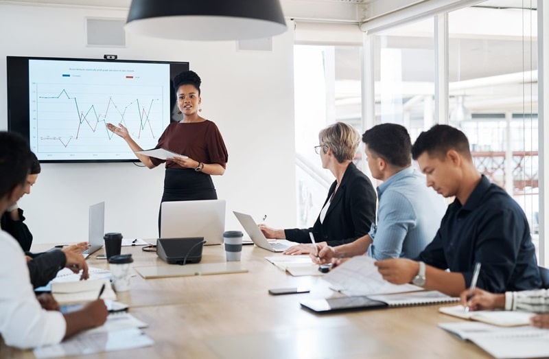 O que é DataOps, benefícios e como aplicar nas empresas